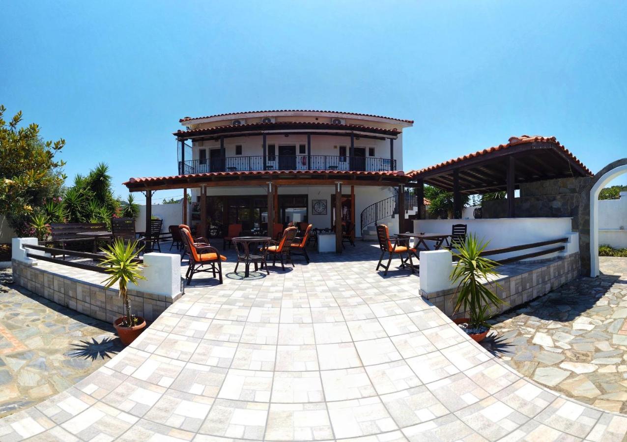 Holiday House สเกียธอสทาวน์ ภายนอก รูปภาพ