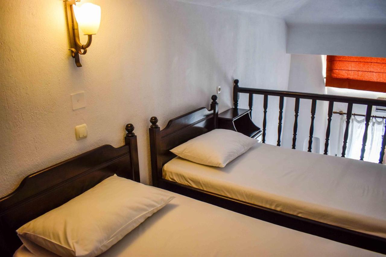 Holiday House สเกียธอสทาวน์ ภายนอก รูปภาพ