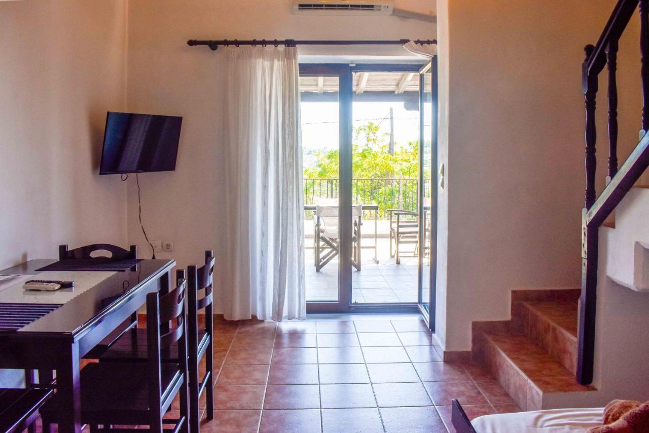 Holiday House สเกียธอสทาวน์ ภายนอก รูปภาพ