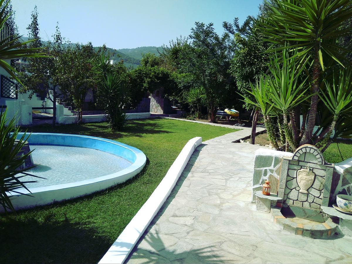Holiday House สเกียธอสทาวน์ ภายนอก รูปภาพ